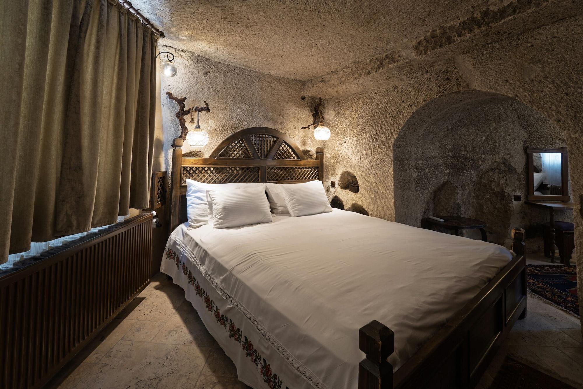 Cave, Terrace