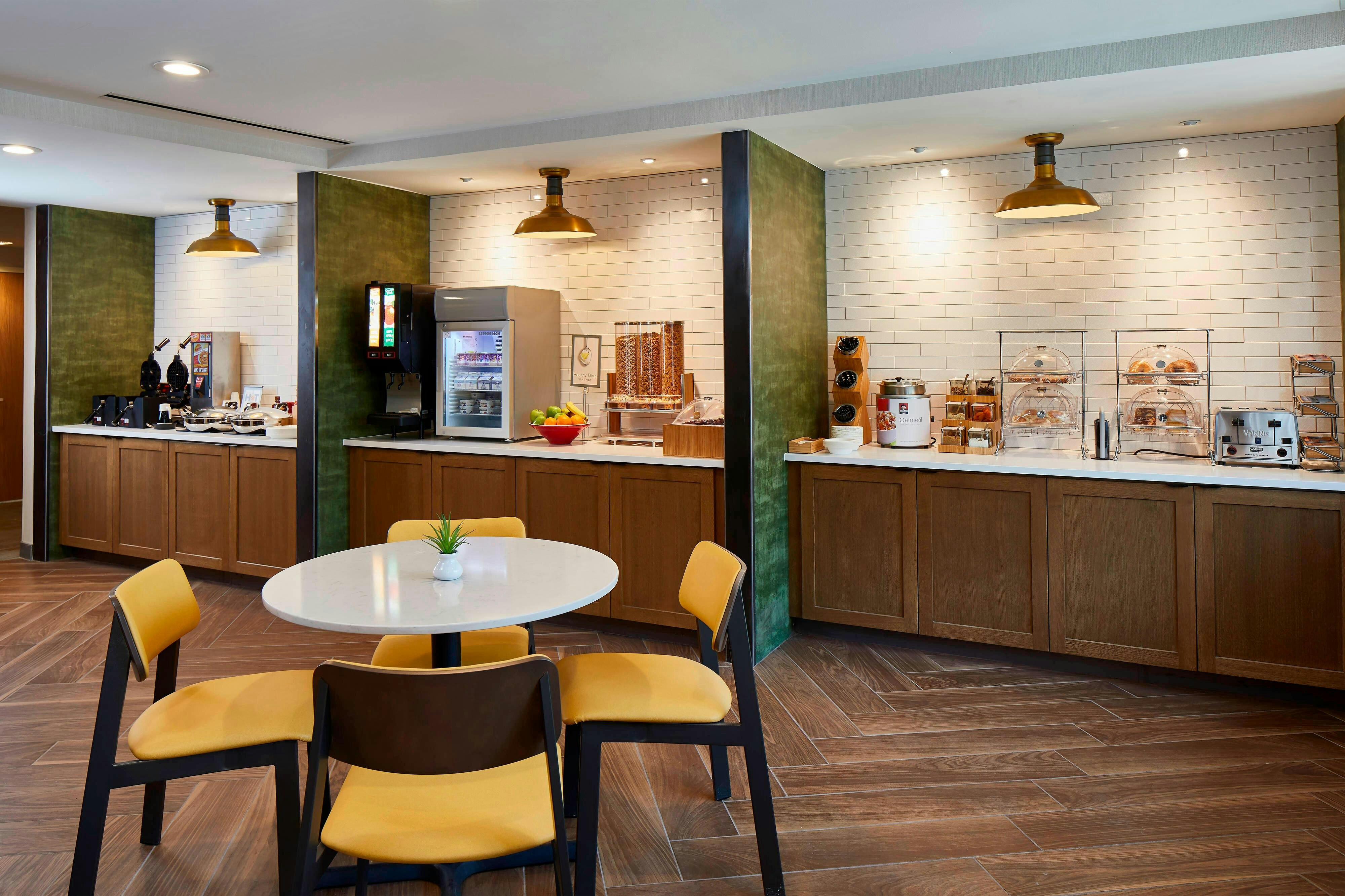 Fairfield Inn & Suites Albany Airport 28/41