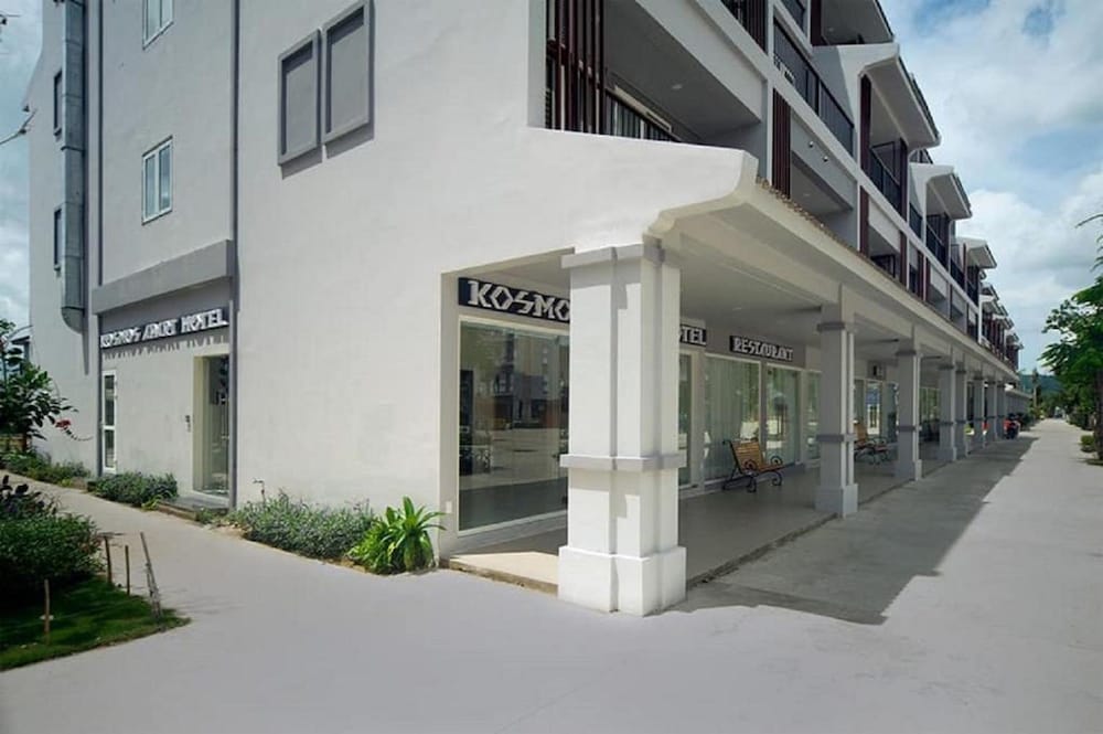 Kosmos Apart Hotel 9/44
