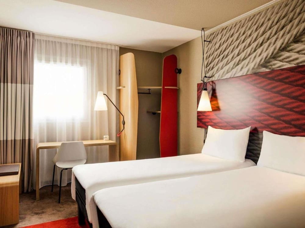 STANDARD, TWIN BEDS