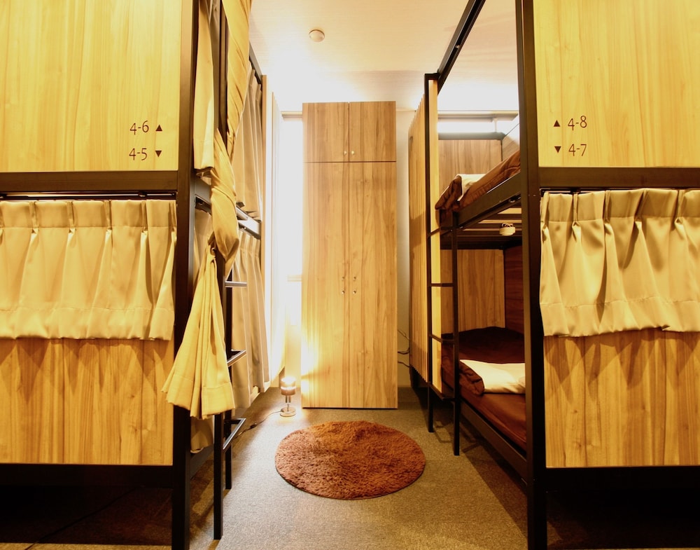 Namba Guesthouse HIVE - Hostel 29/65