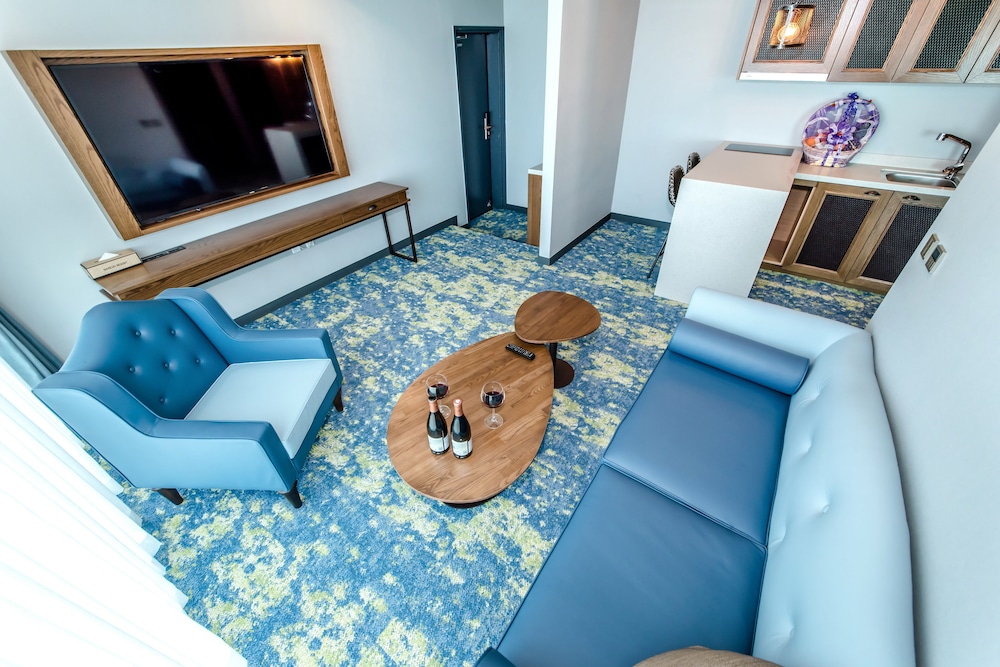 Marevo Beach Hotel 55/76