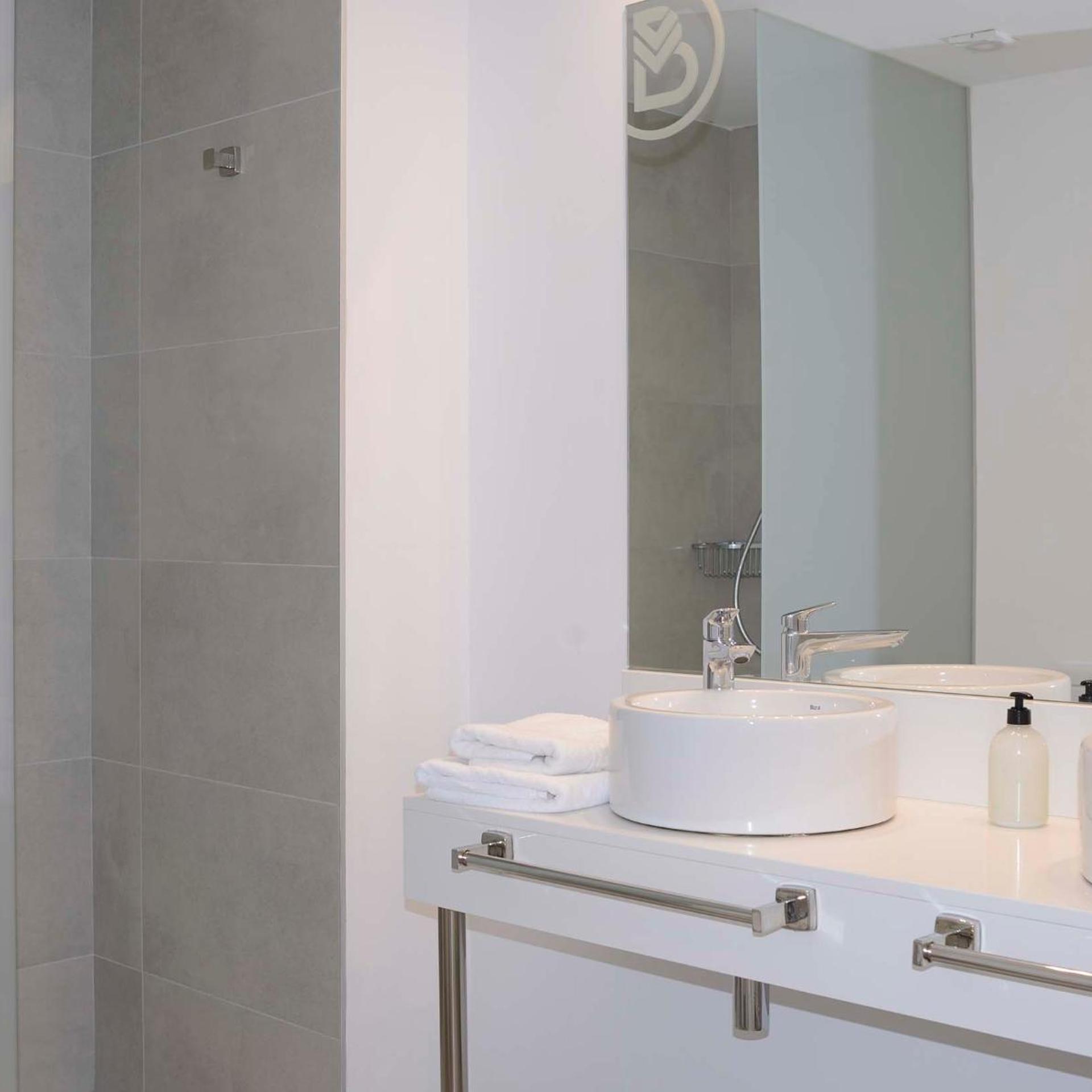 Apartamentos B-Llobet Sun & Confort 48/50