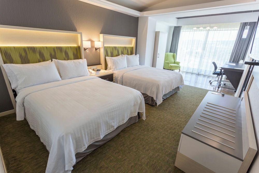 Holiday Inn Queretaro Zona Diamante 17/50