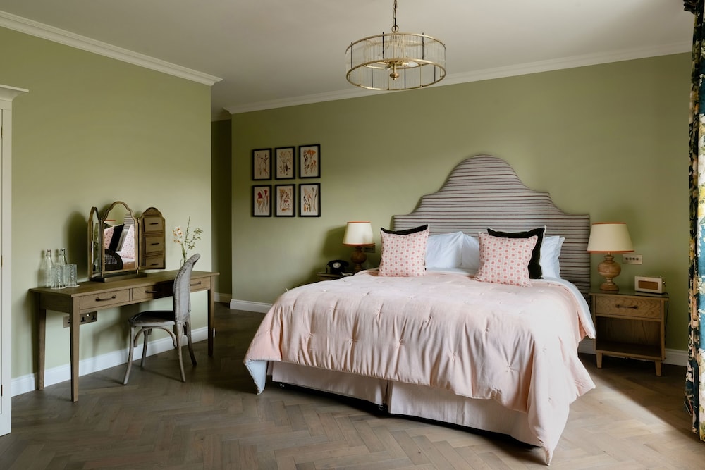 Garden Suite, King Bed
