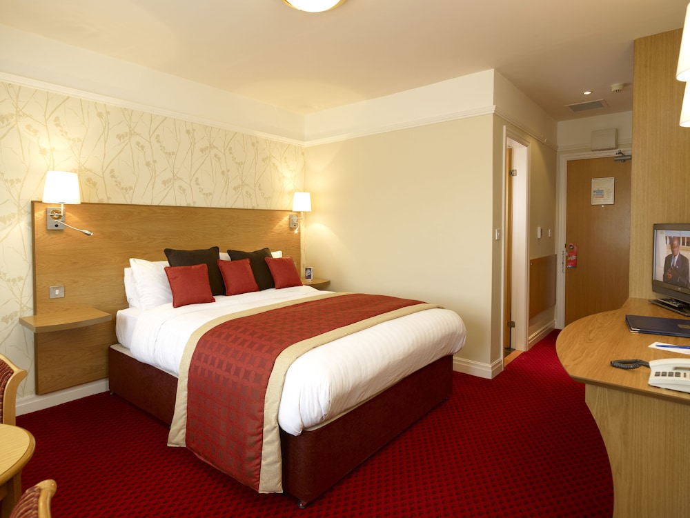 Best Western Plus Milford Hotel 7/46