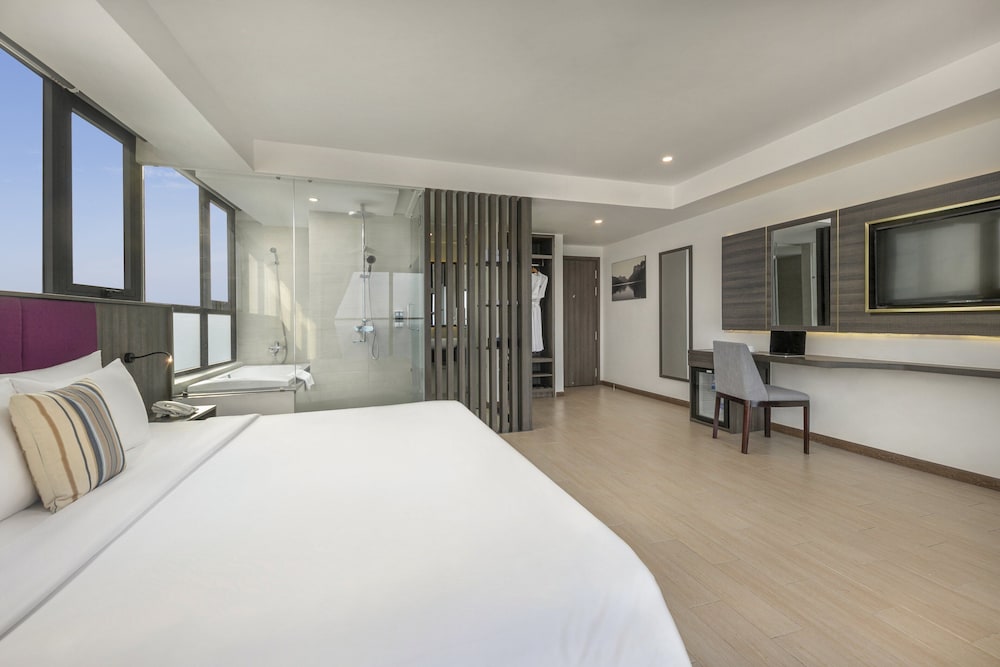 Atlantic Nha Trang Hotel 11/50