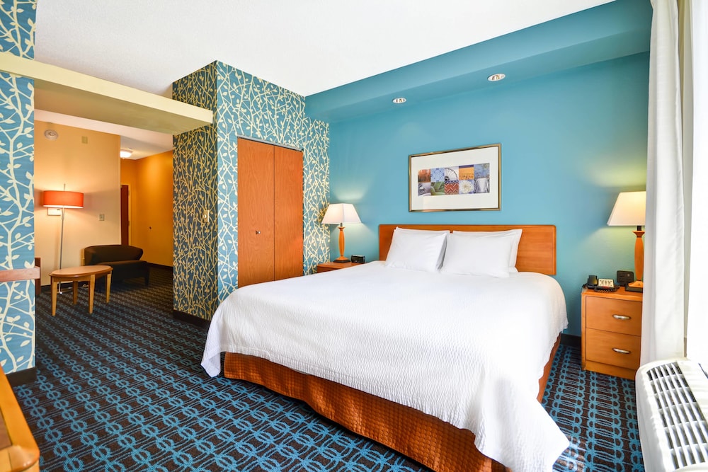 Fairfield Inn Suites Birmingham Fultondale I 65 8/22