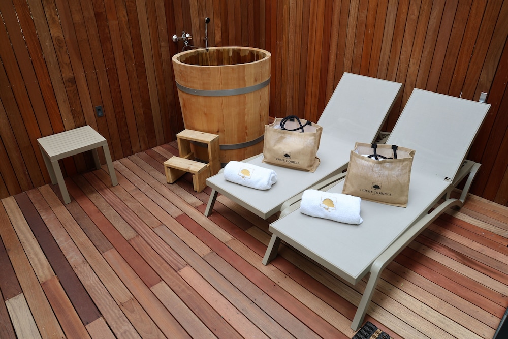 HOTEL PARK - TERME DOBRNA 9/22