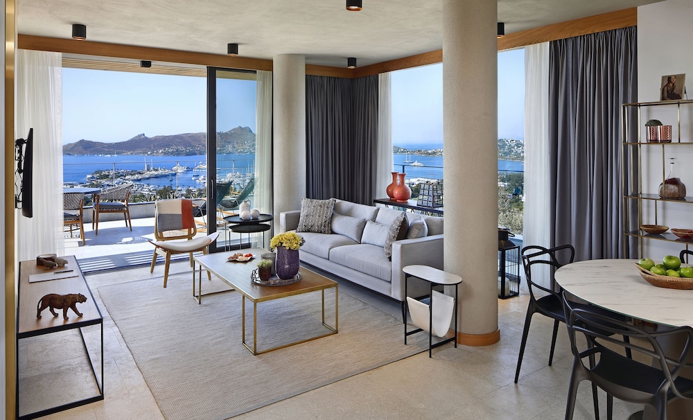 G Beyond Residences & Villas 20/50