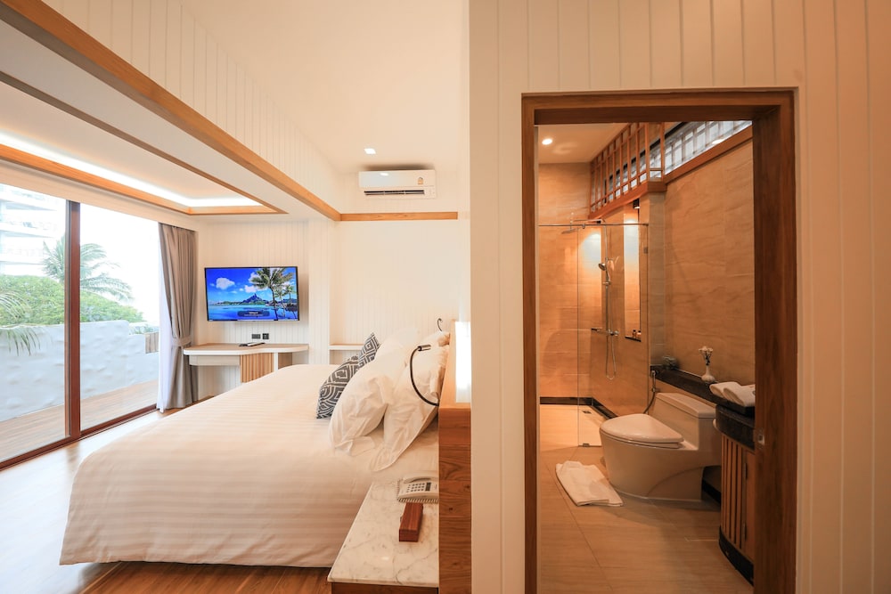 Kundala Beach Resort Hua Hin 50/50