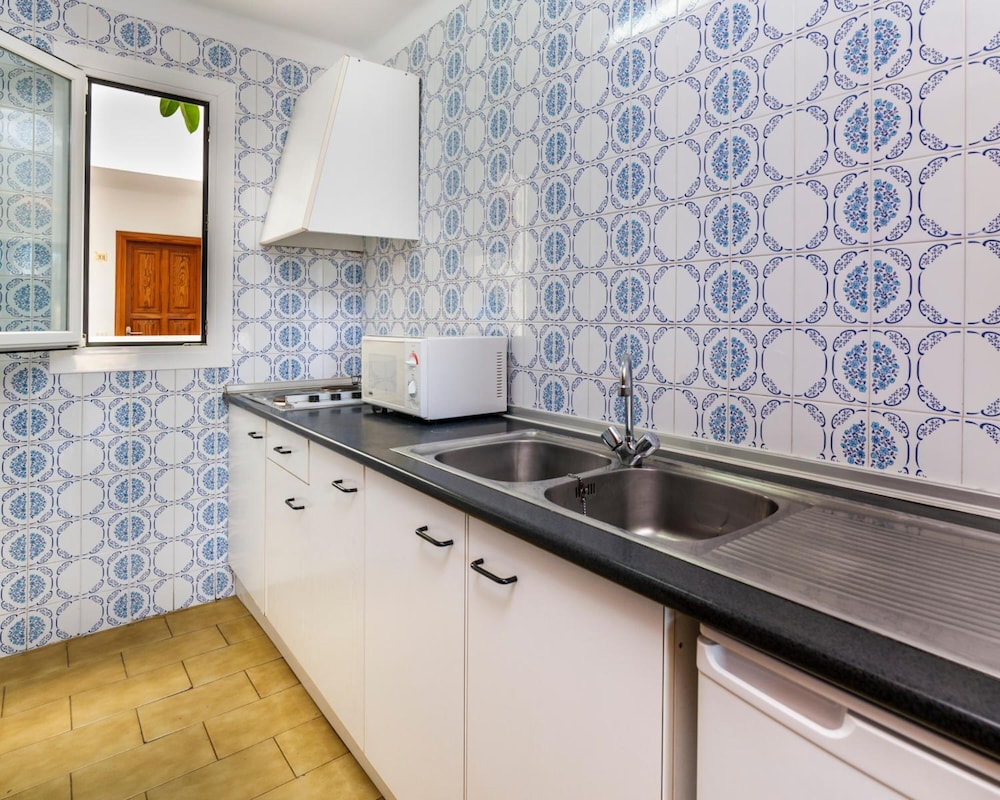 Charlys Apartamentos 28/28