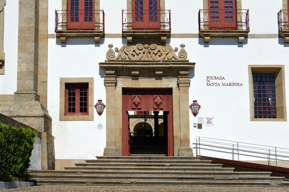 Pousada Mosteiro De Guimaraes - Monument Hotel