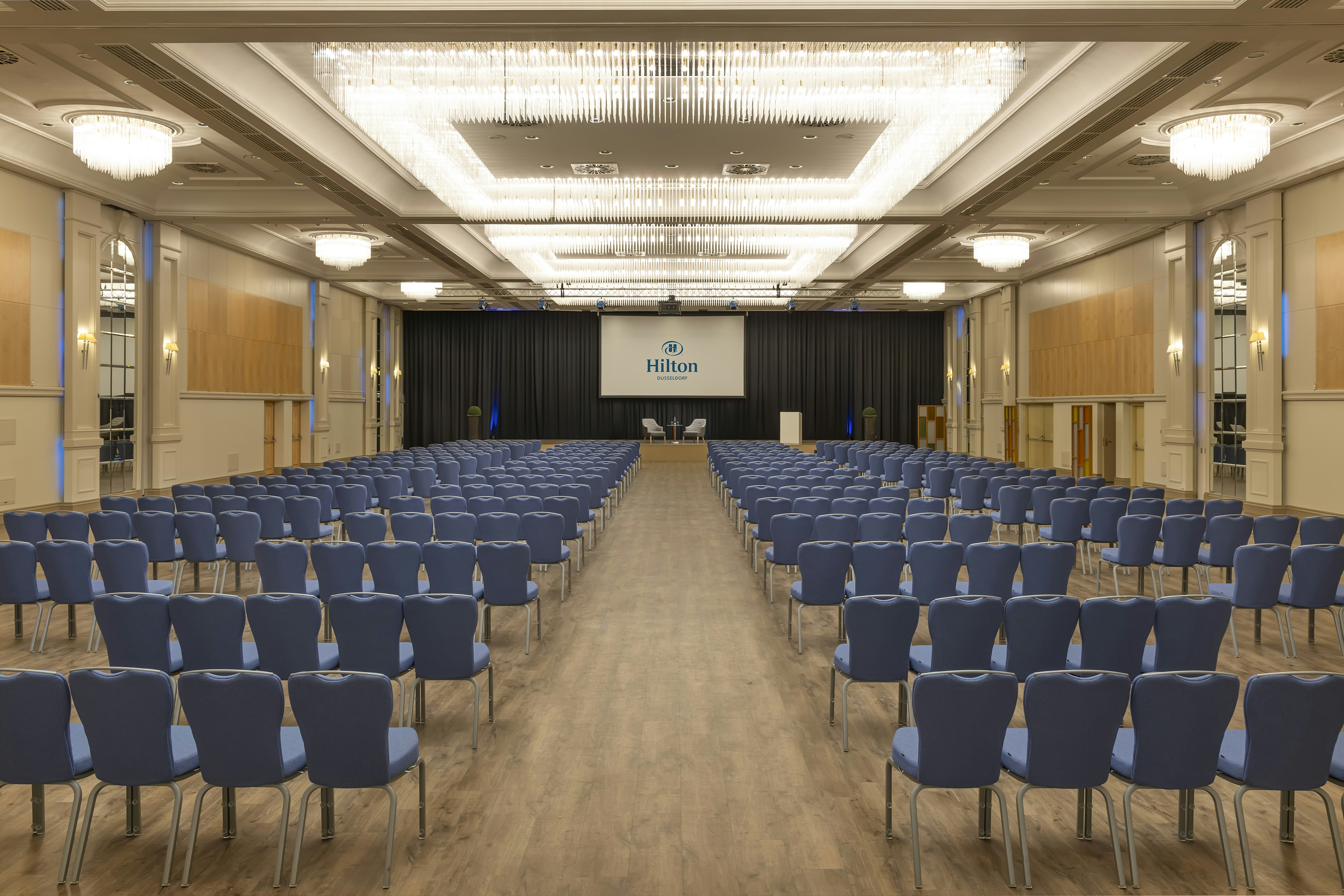 Hilton Duesseldorf 41/48