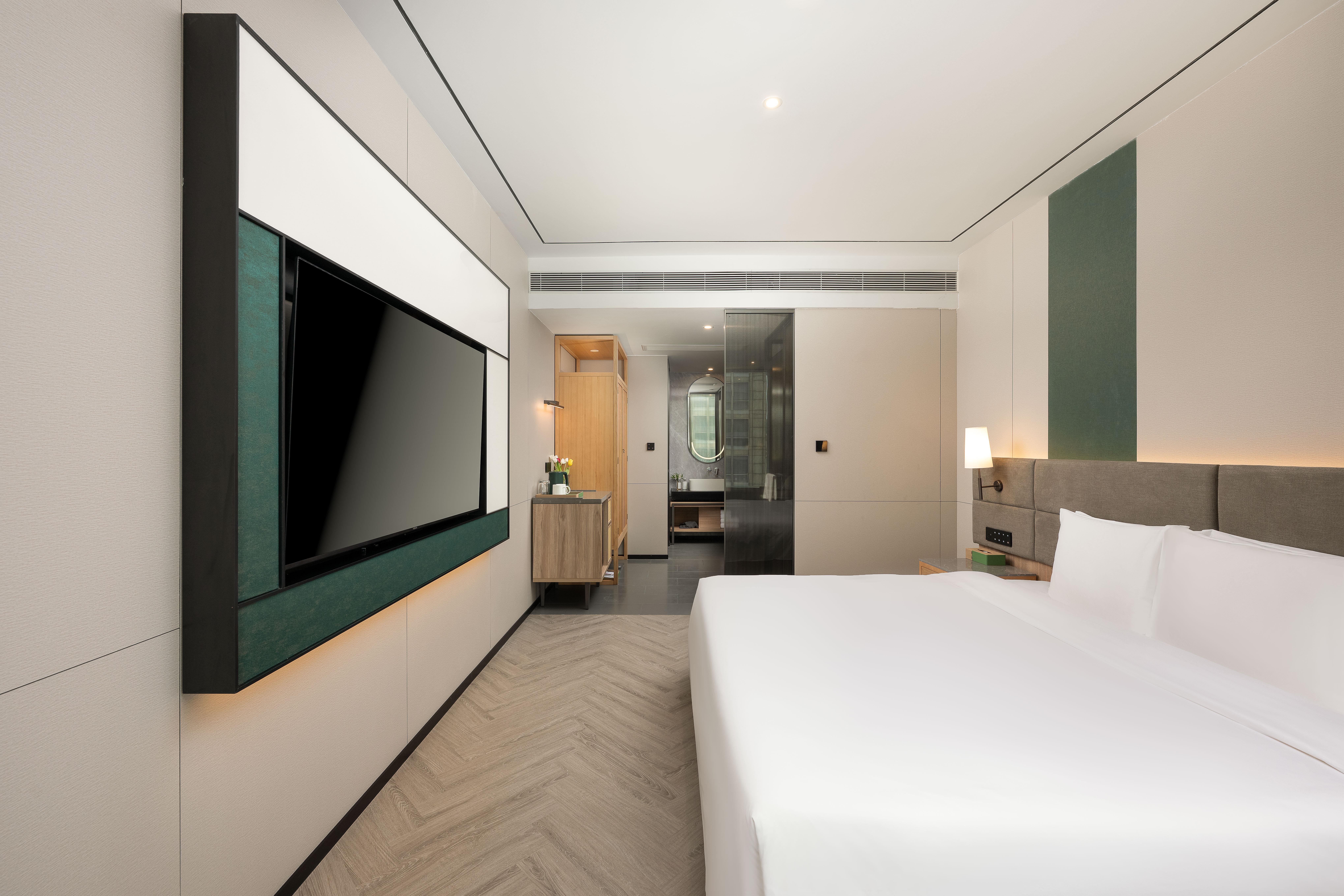 Room, King Bed