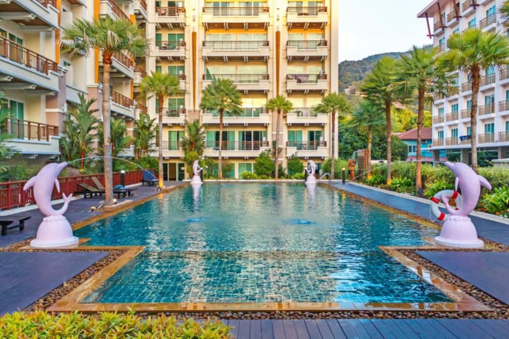 Patong Beach Phuket Villa Condo 50/50