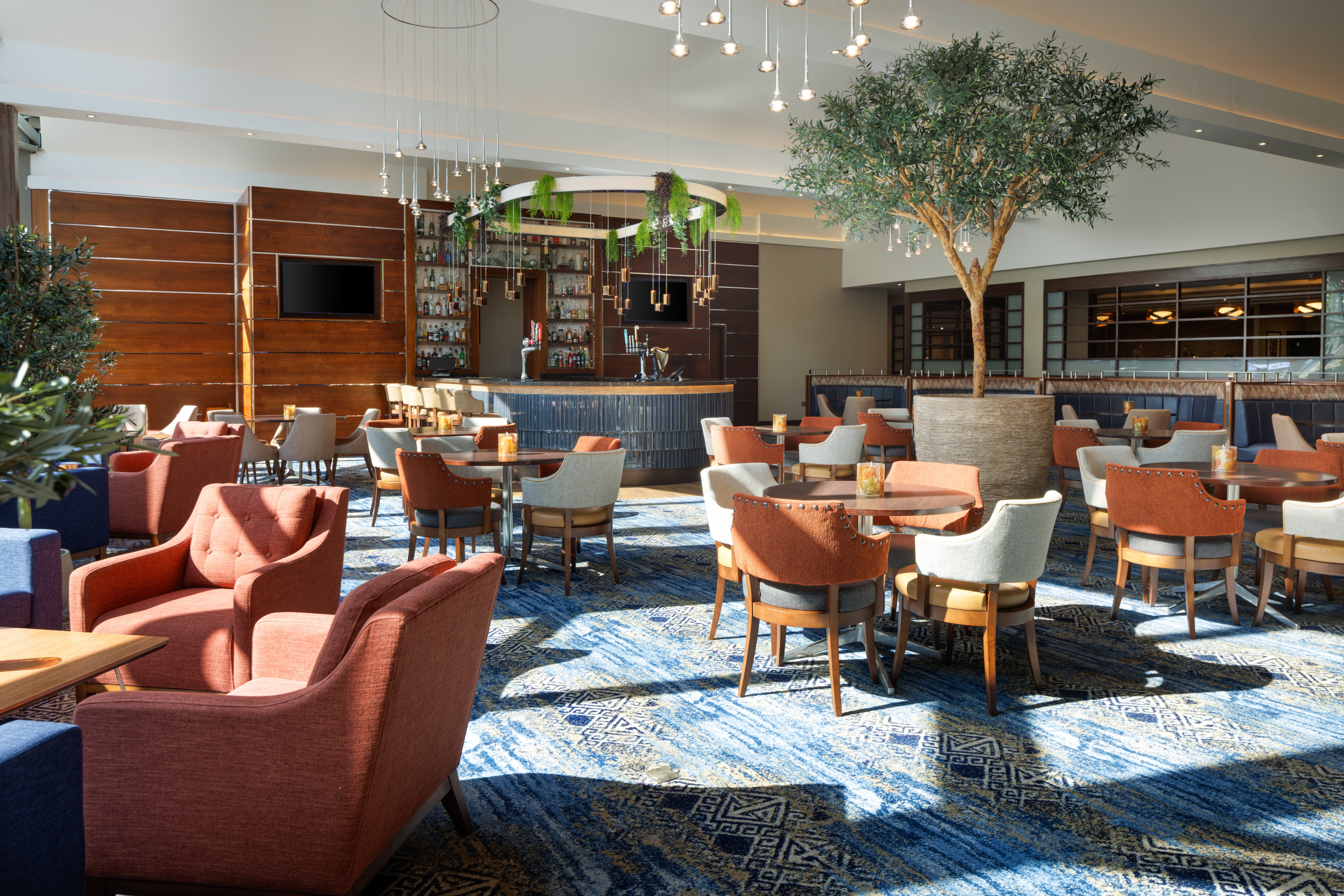 Crowne Plaza London Gatwick Airport 44/83