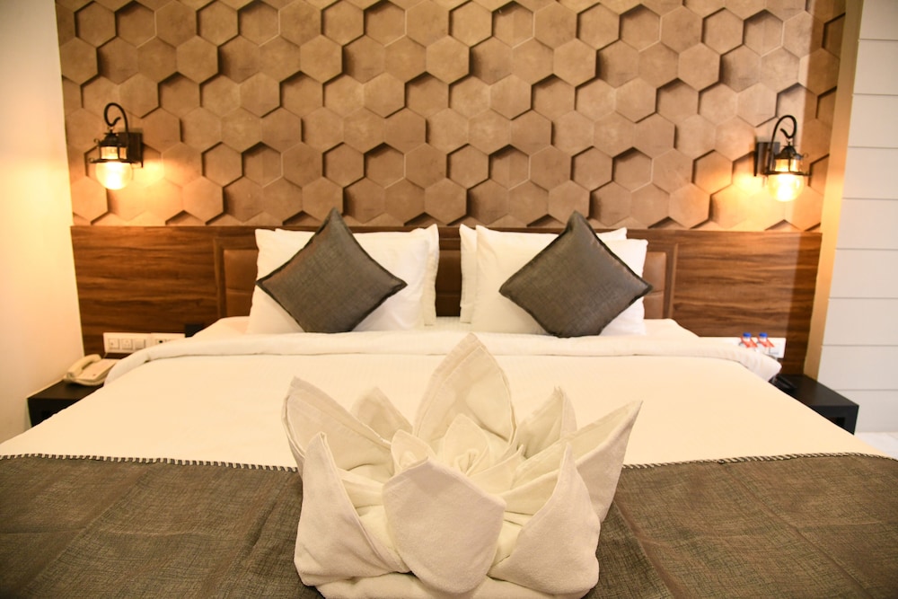 Lords Eco Inn Morbi 17/35