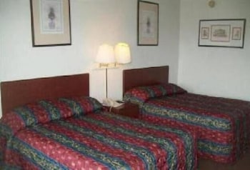 Hilltop Inn 25/38