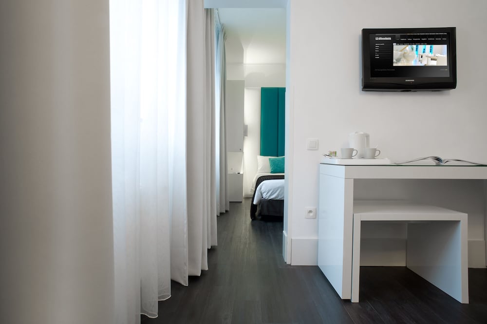 Hotel Ecu 10/32