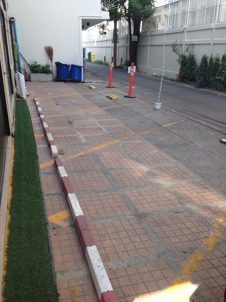 Bed By City Surawong-Patpong 30/34