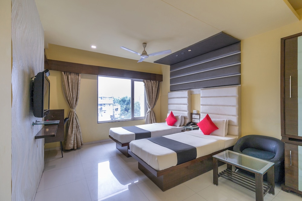 Capital O 891 Hotel Kadamb Inn 29/61