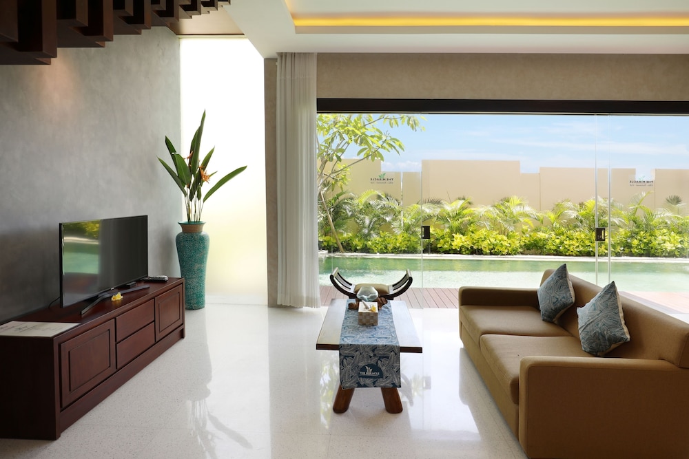 The Miracle Nusa Dua 15/50
