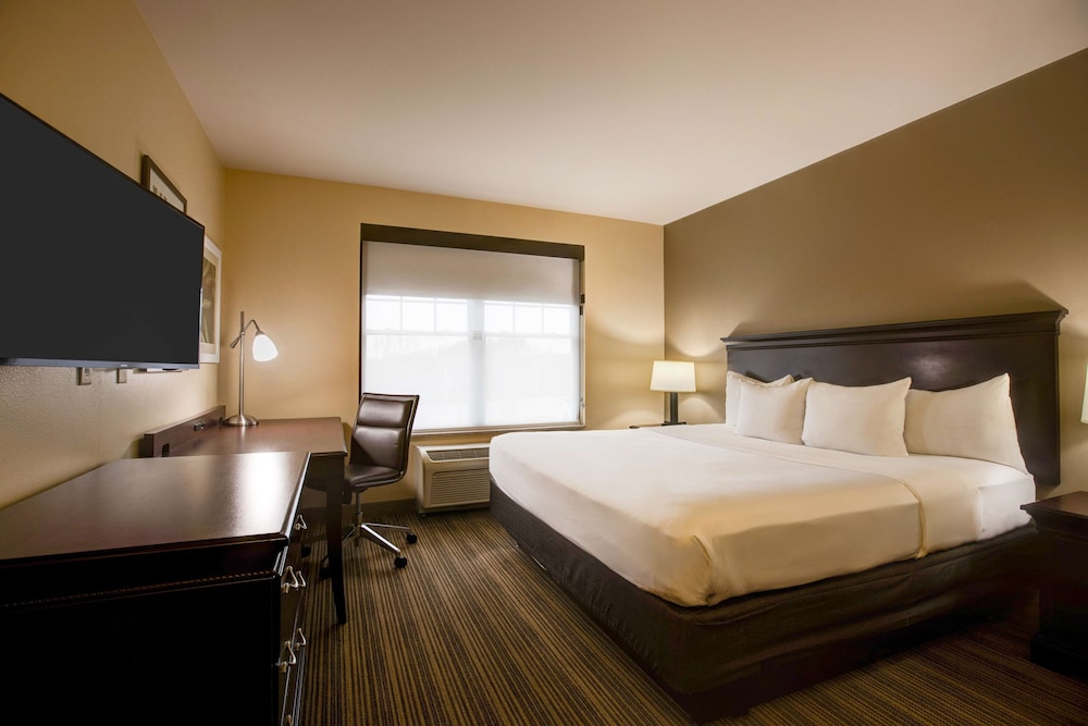 Country Inn Suites By Radisson Red Wing Mn 16/59
