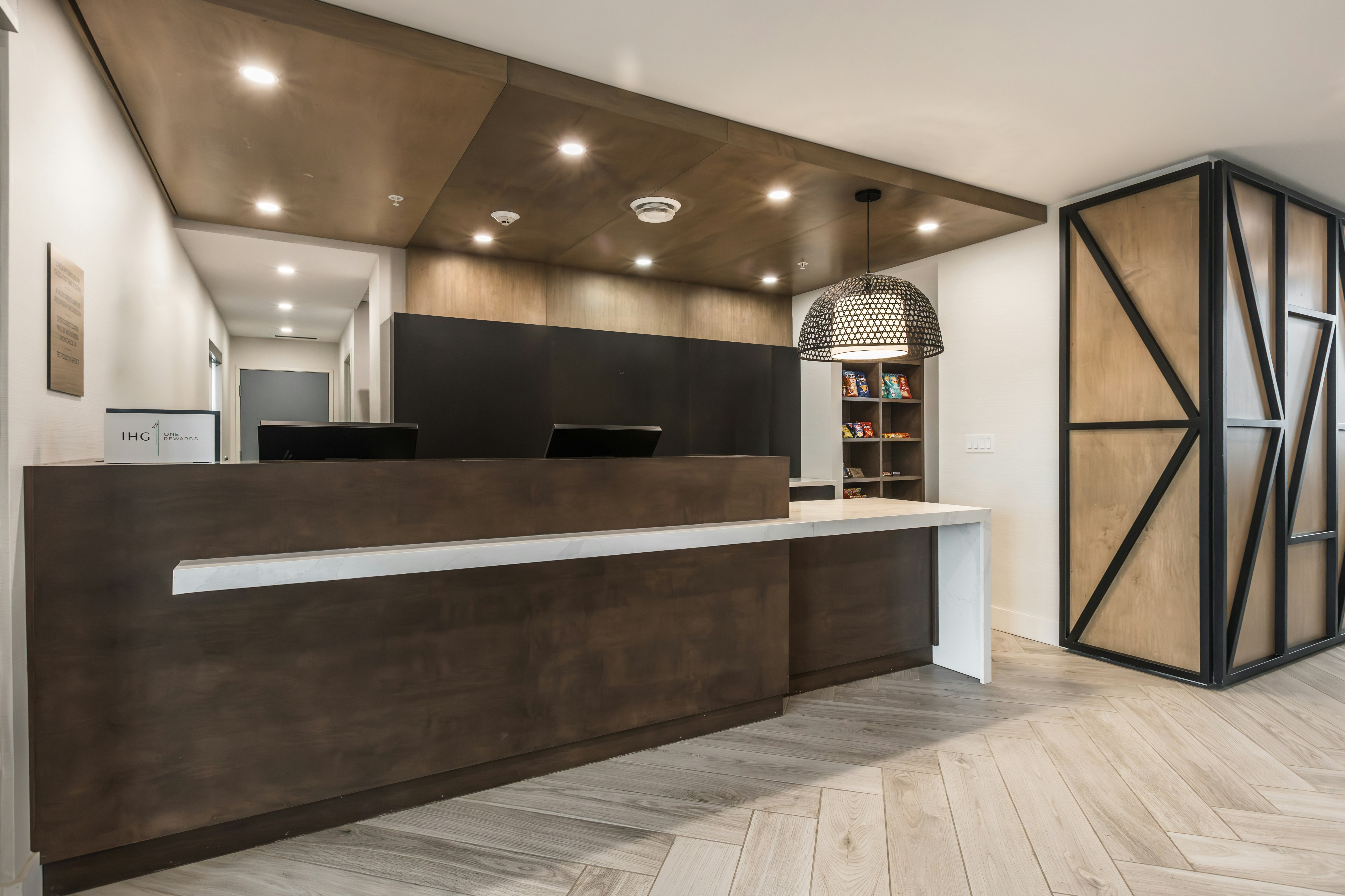 Staybridge Suites Dawson Creek by IHG 6/50