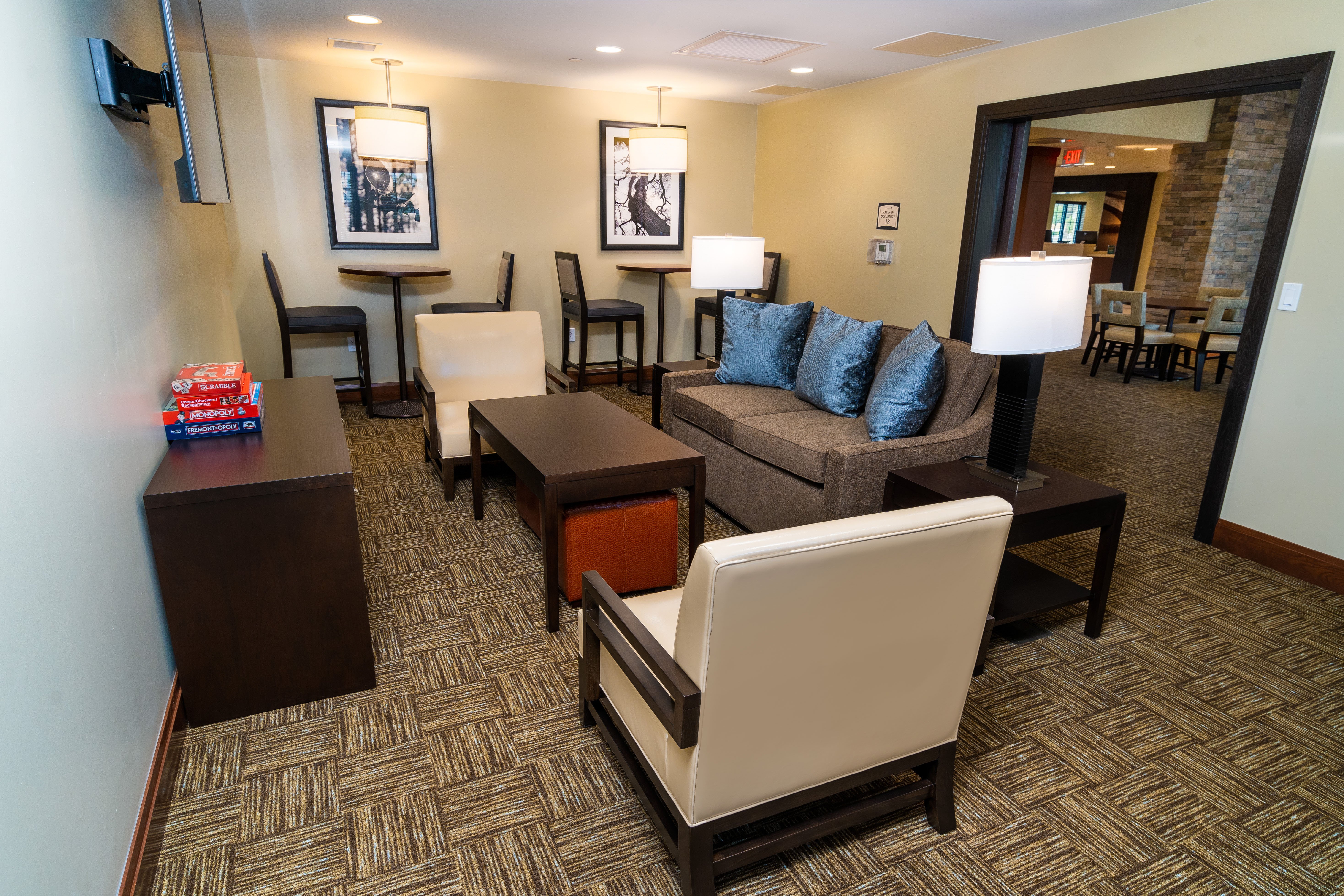 Staybridge Suites Newark - Fremont 30/54