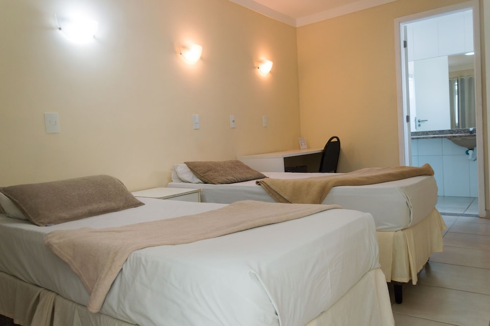 HOTEL CANTAREIRA 21/60