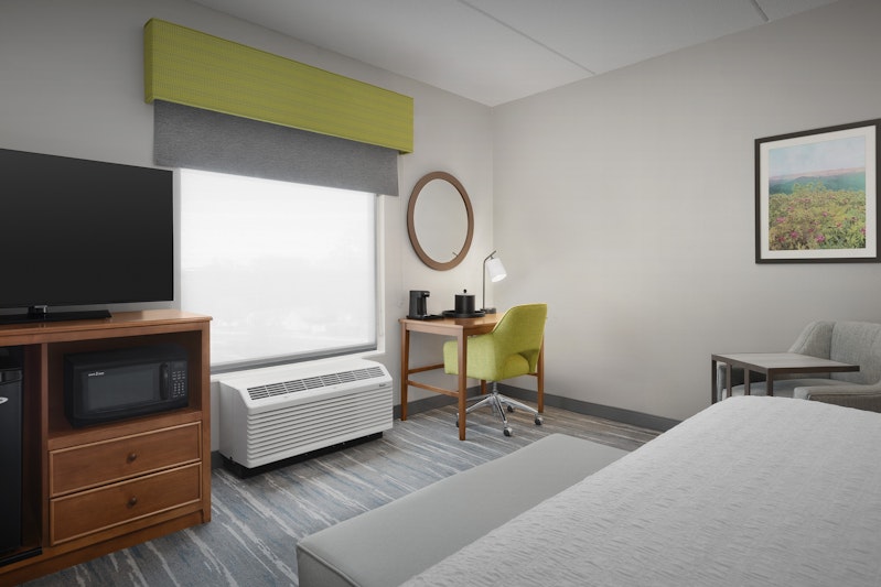 Hampton Inn Suites Lynchburg 11/37