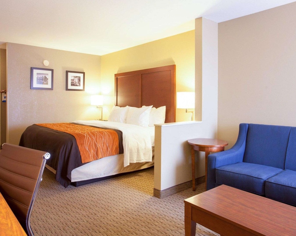 Quality Inn & Suites I-40 East 25/59
