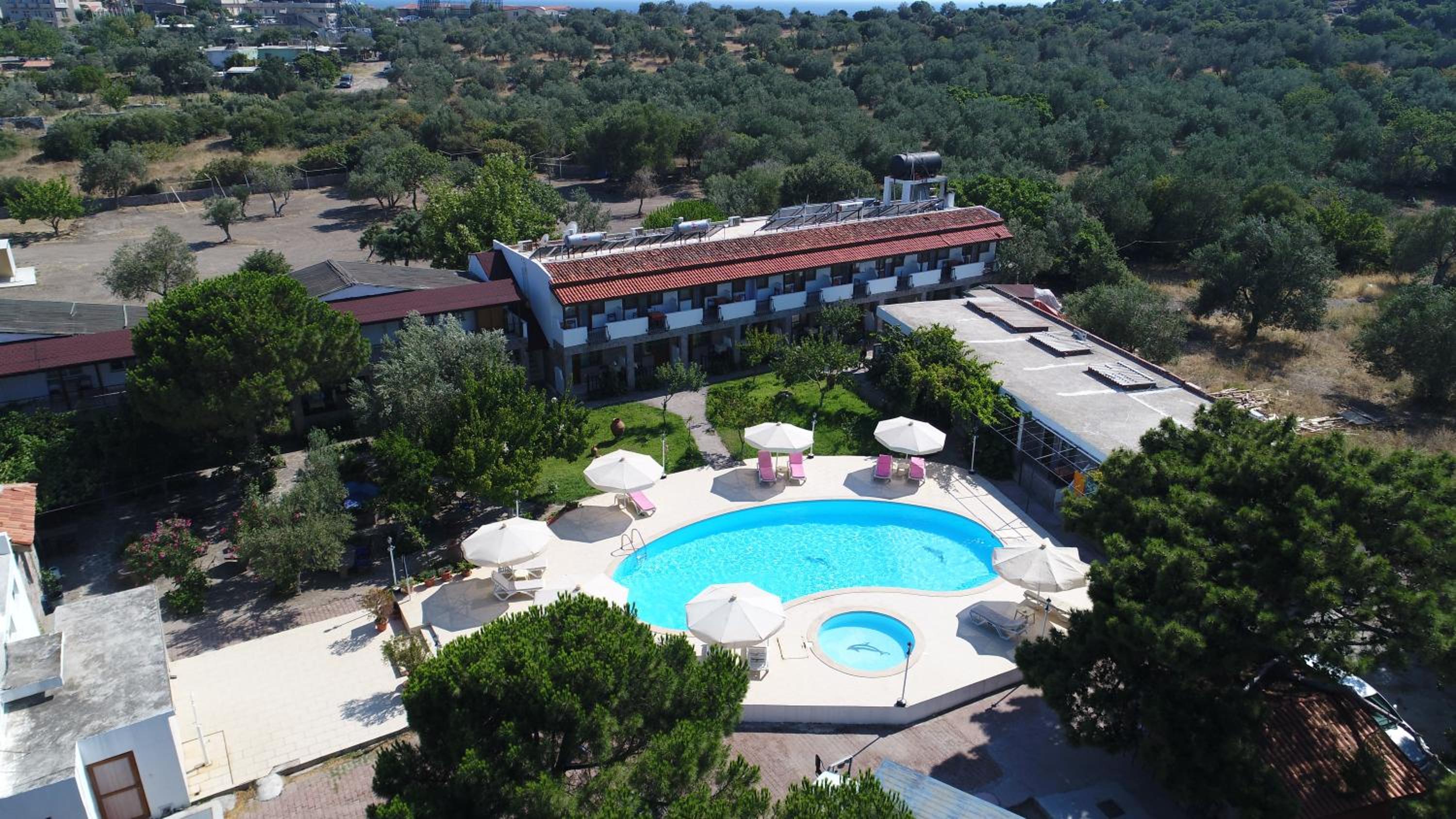 Assos Kadirga Hotel 43/50