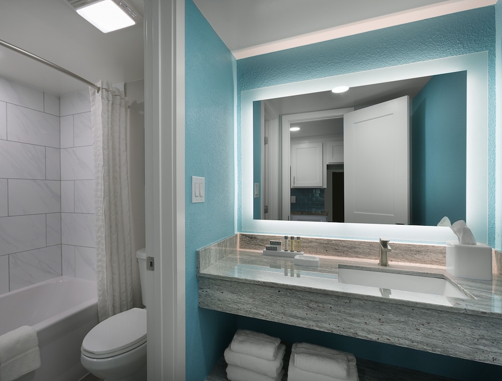 Grande Cayman Resort 40/74