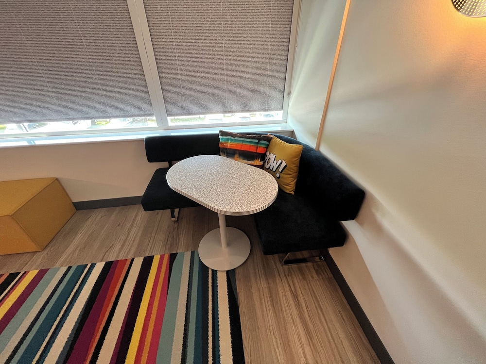 Aloft McAllen 29/41