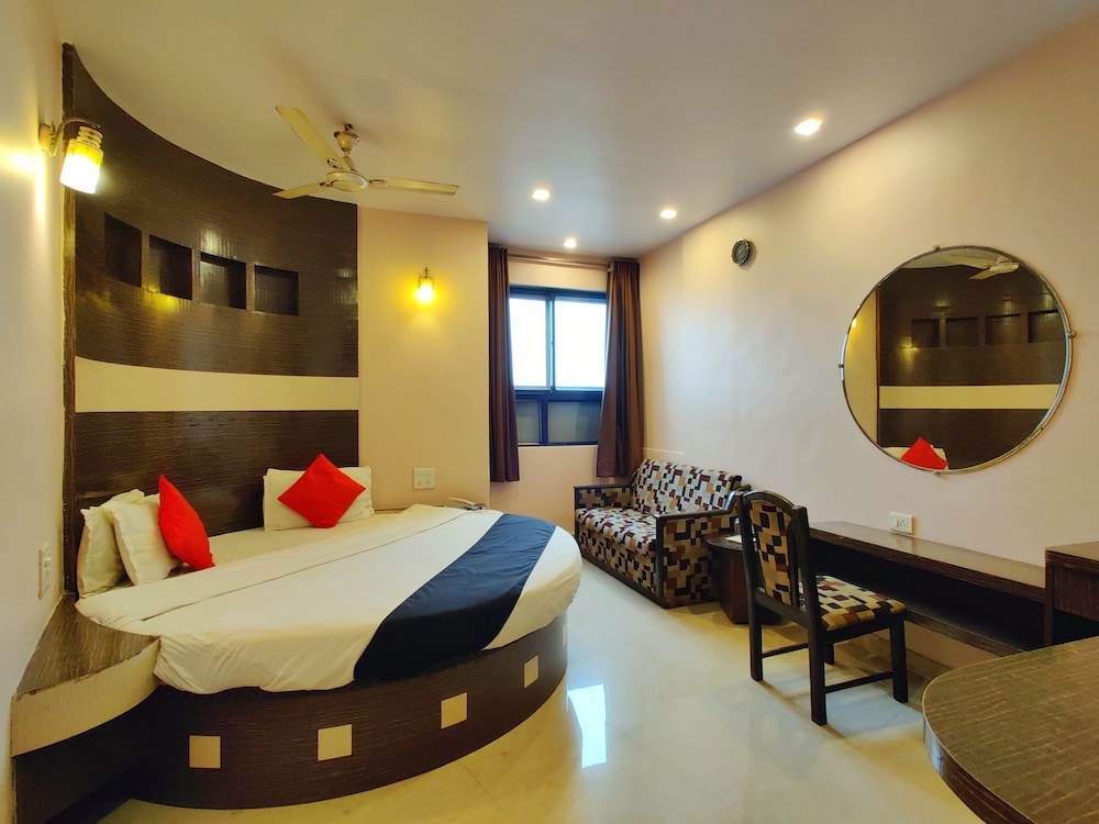 Hotel Pratap Heritage 17/50