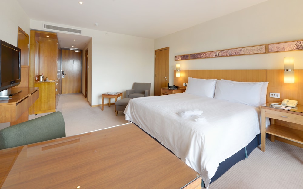 Vignette Collection Canary Riverside Plaza London by IHG 13/60