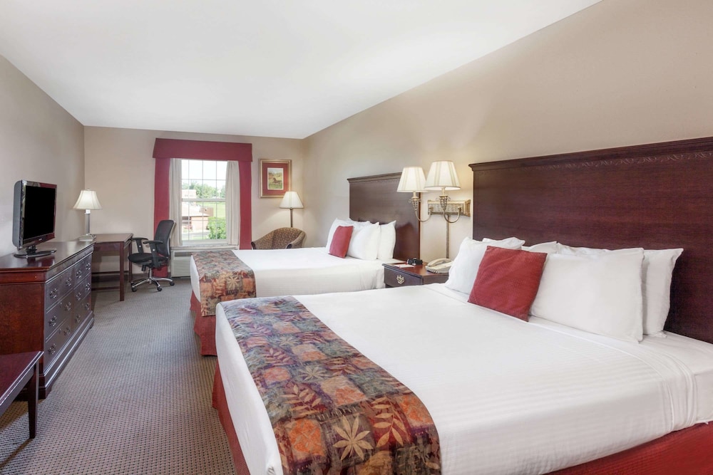Comfort Inn and Suites Shelbyville KY 20/50