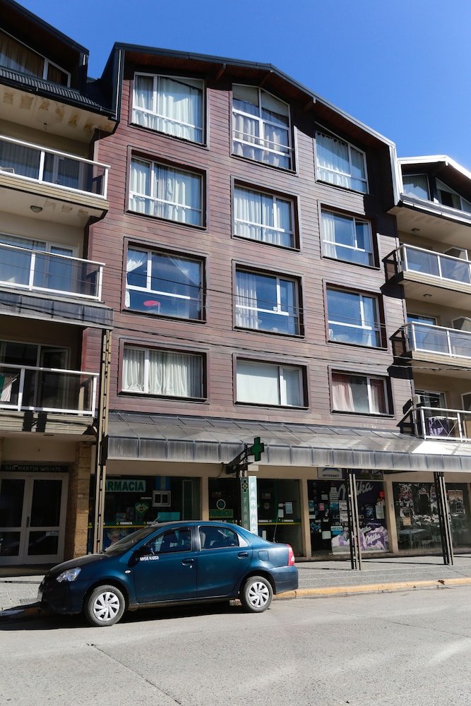 San Martin Suites 37/50