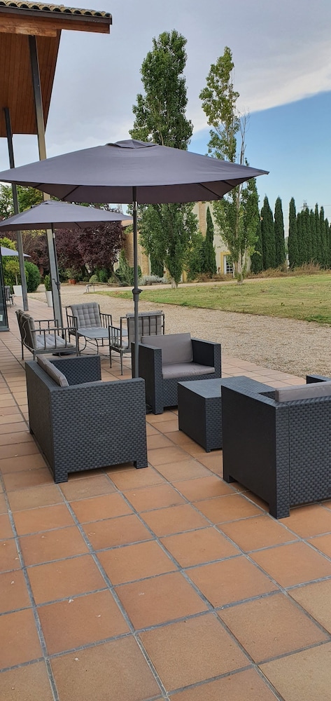 Hotel Villa Marcilla 59/67