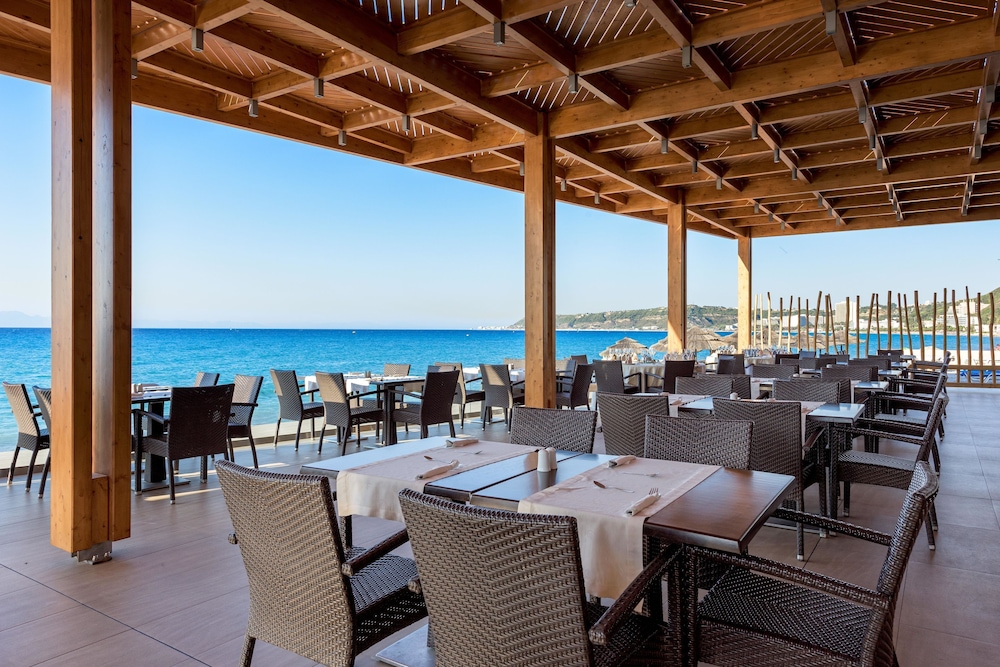 Avra Beach Resort Hotel & Bungalows - All Inclusive 56/68