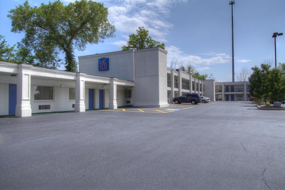 Motel6 Richfield, OH in RICHFIELD - OH