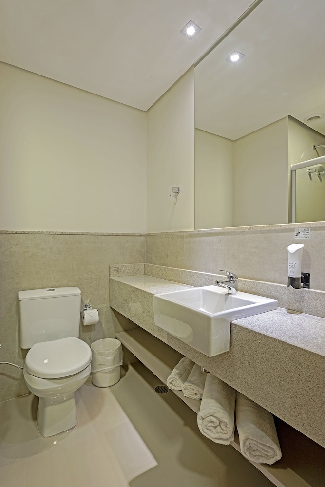 Slim Hotel Guarapuava 27/50