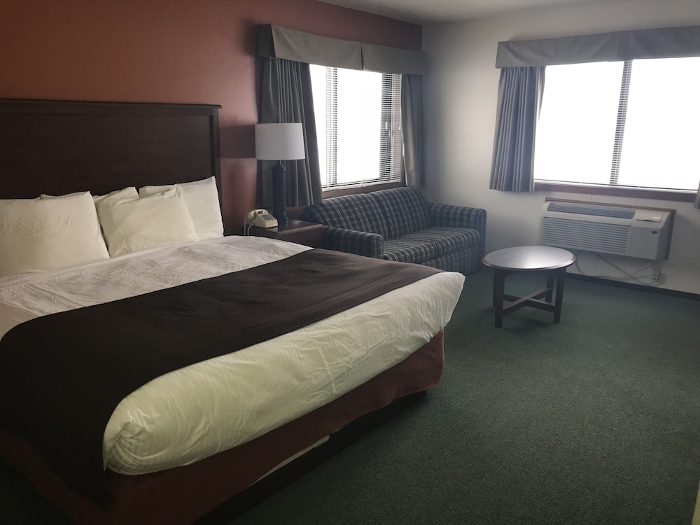 Northwoods Inn & Suites Blackduck 5/20