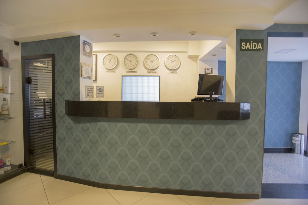 Palais Hotel 7/56