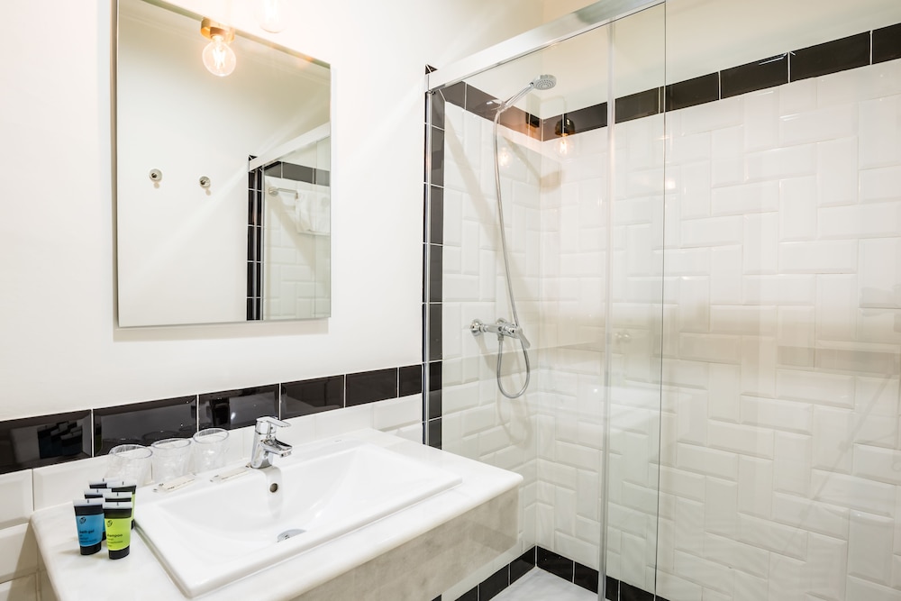 Hostal Jardin De La Alameda 19/50