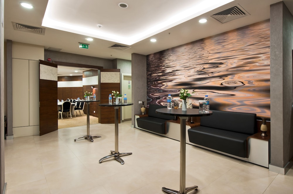 Grand S Hotel 34/56