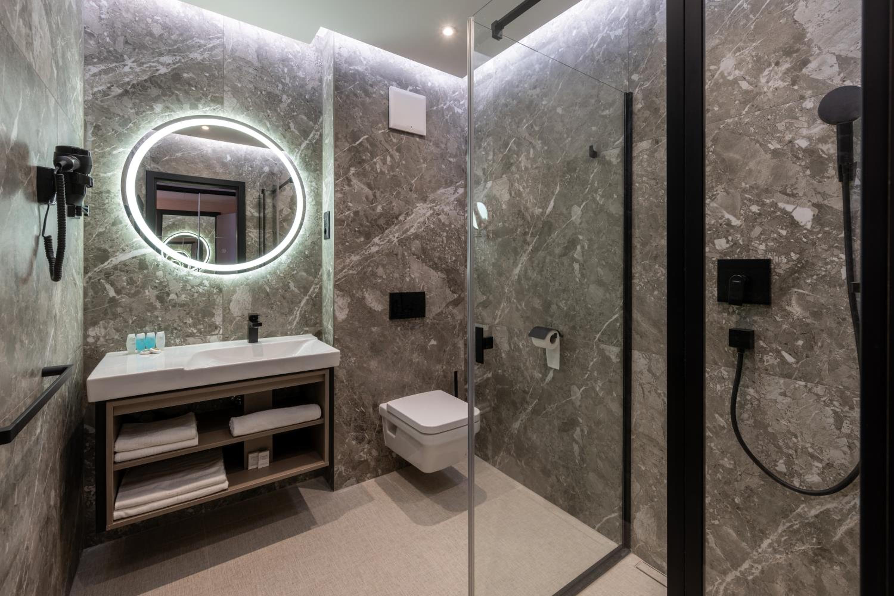غرفة بسريرين منفصلين، Hotel Obester 6/10