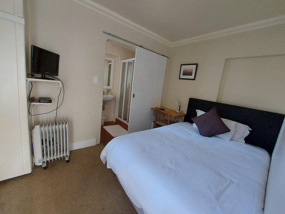 Newlands Guest House 9/39